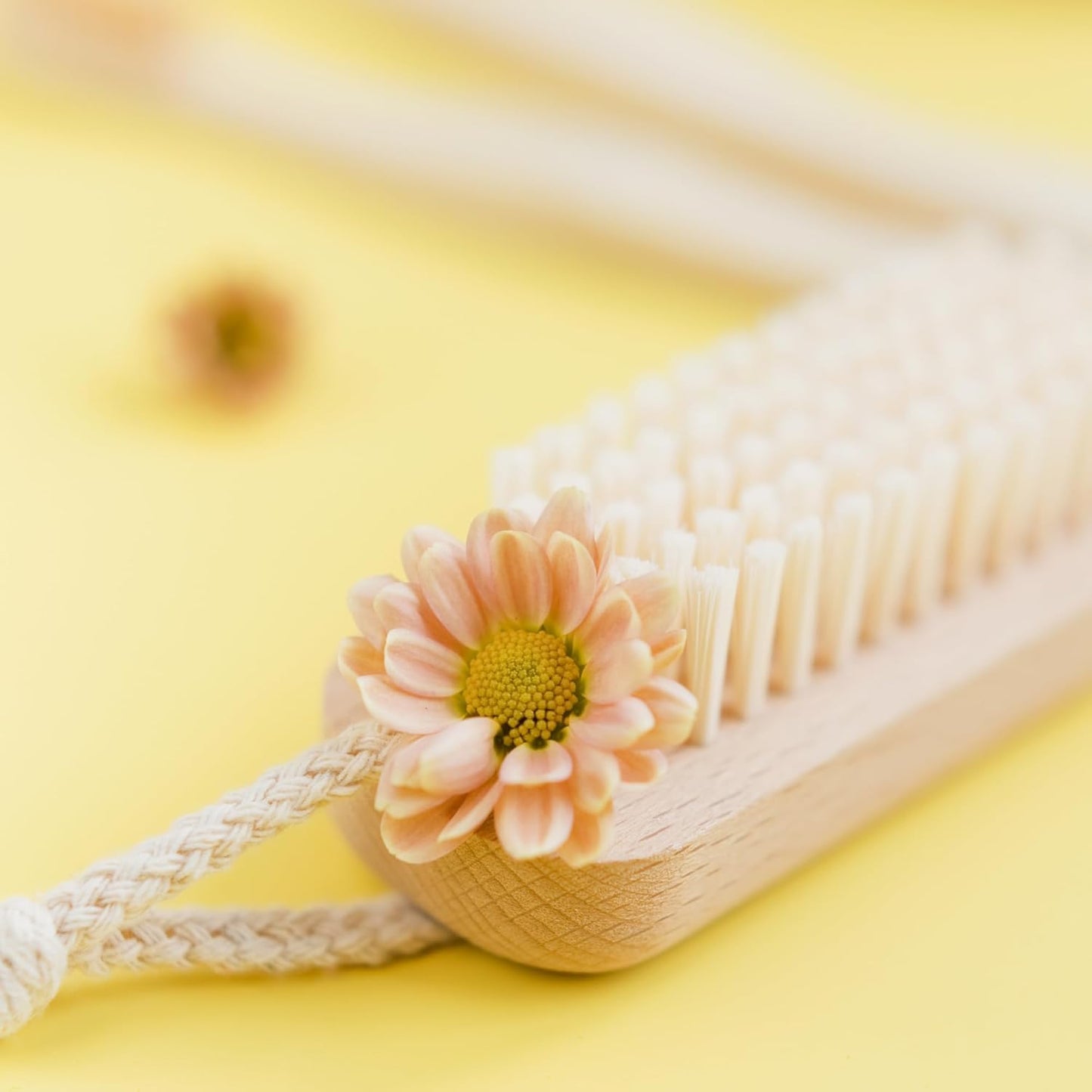 6 x Wooden Nail Brushes, Hygienic Double Sided Hand And Cleaning Brush, Scrubbing To Clean Under Dirt Grime Grease, Firm Strong Bristles, For Use On Fingernails Toenails